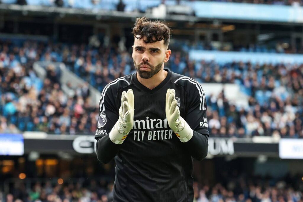 How Professional Goalkeepers Choose Their Gloves And What You Should Look For Too 1 David Raya of Arsenal